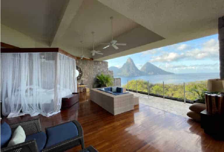 Jade Mountain guest room, accommodations at Jade Mountain resort